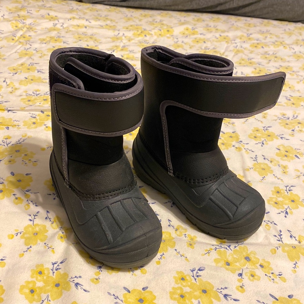 Cat & Jack toddler winter rain warm boots size 9